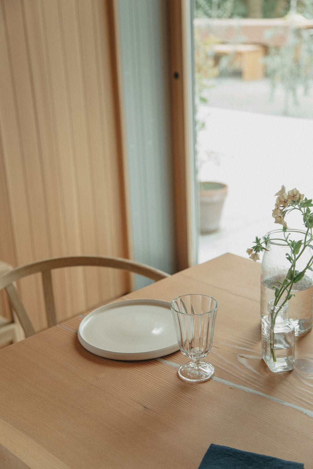 June Anna Water Glass