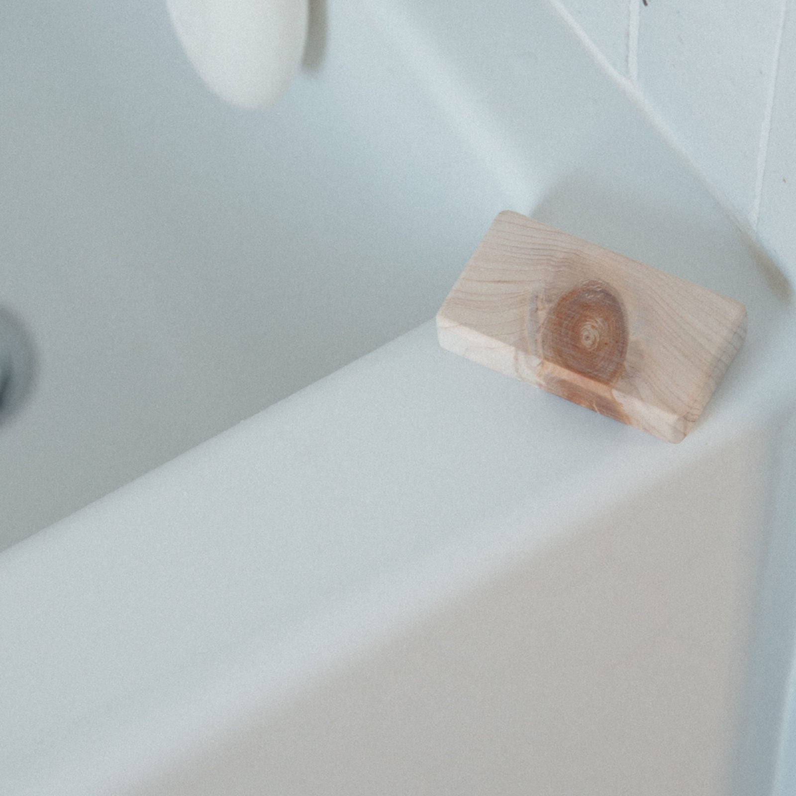 June Hinoki Wood Aroma Block