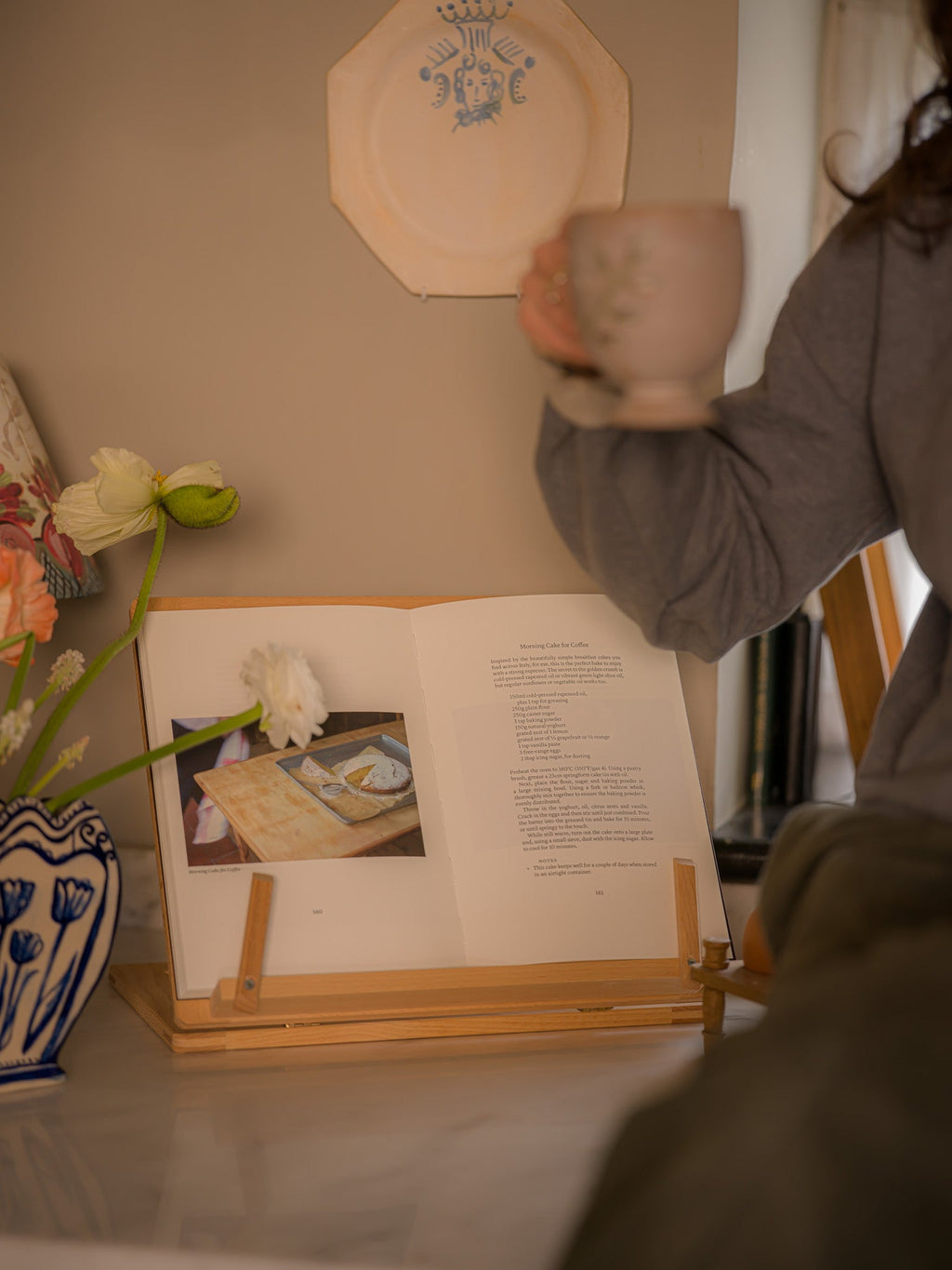 Book Holder