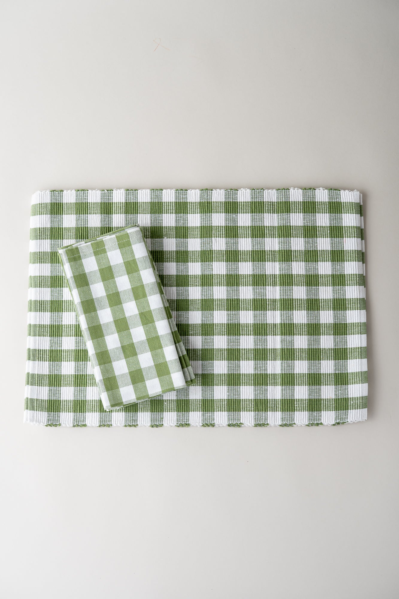 June Cotton Placemat and Napkin Set - Green Buffalo Check