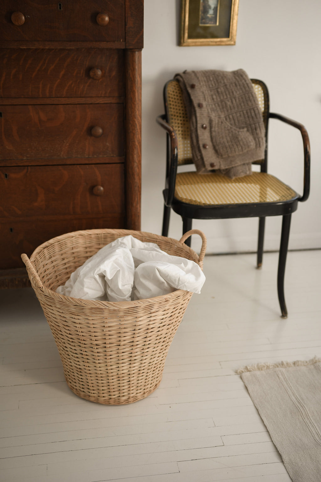 June Large Round Hamper Basket