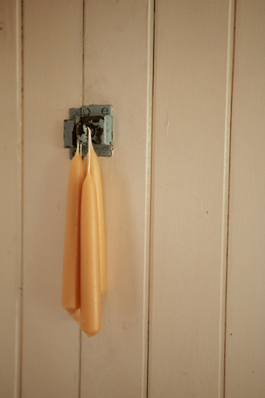 beeswax taper candles 6 inch - set of two