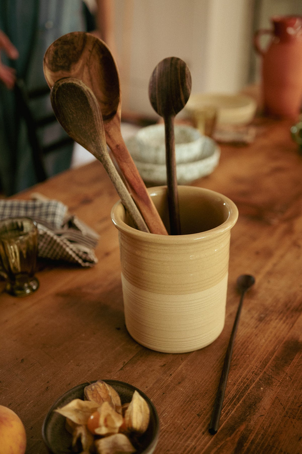 Scotia Utensil Holder