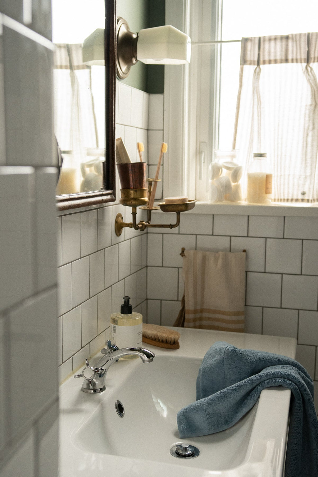 June Wall Mounted Bath Trio
