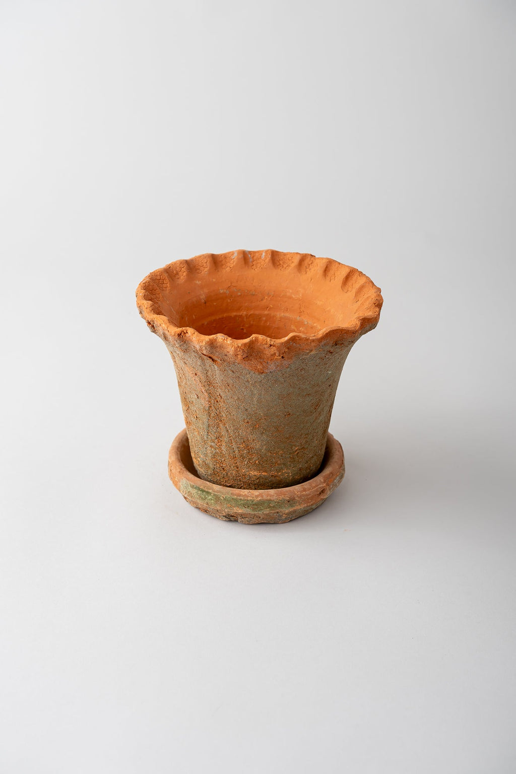 June Frilled Redstone Garden Pot with Saucer - Small