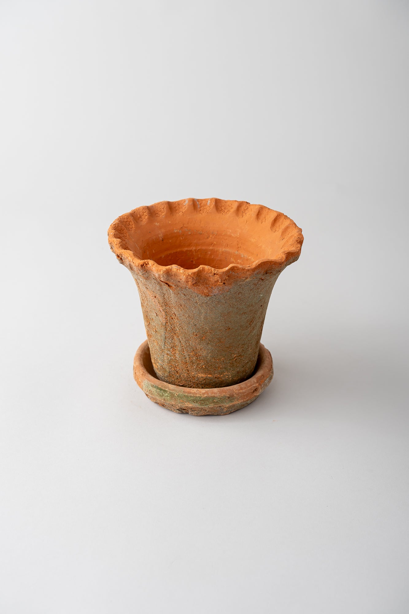 June Frilled Redstone Garden Pot with Saucer - Small