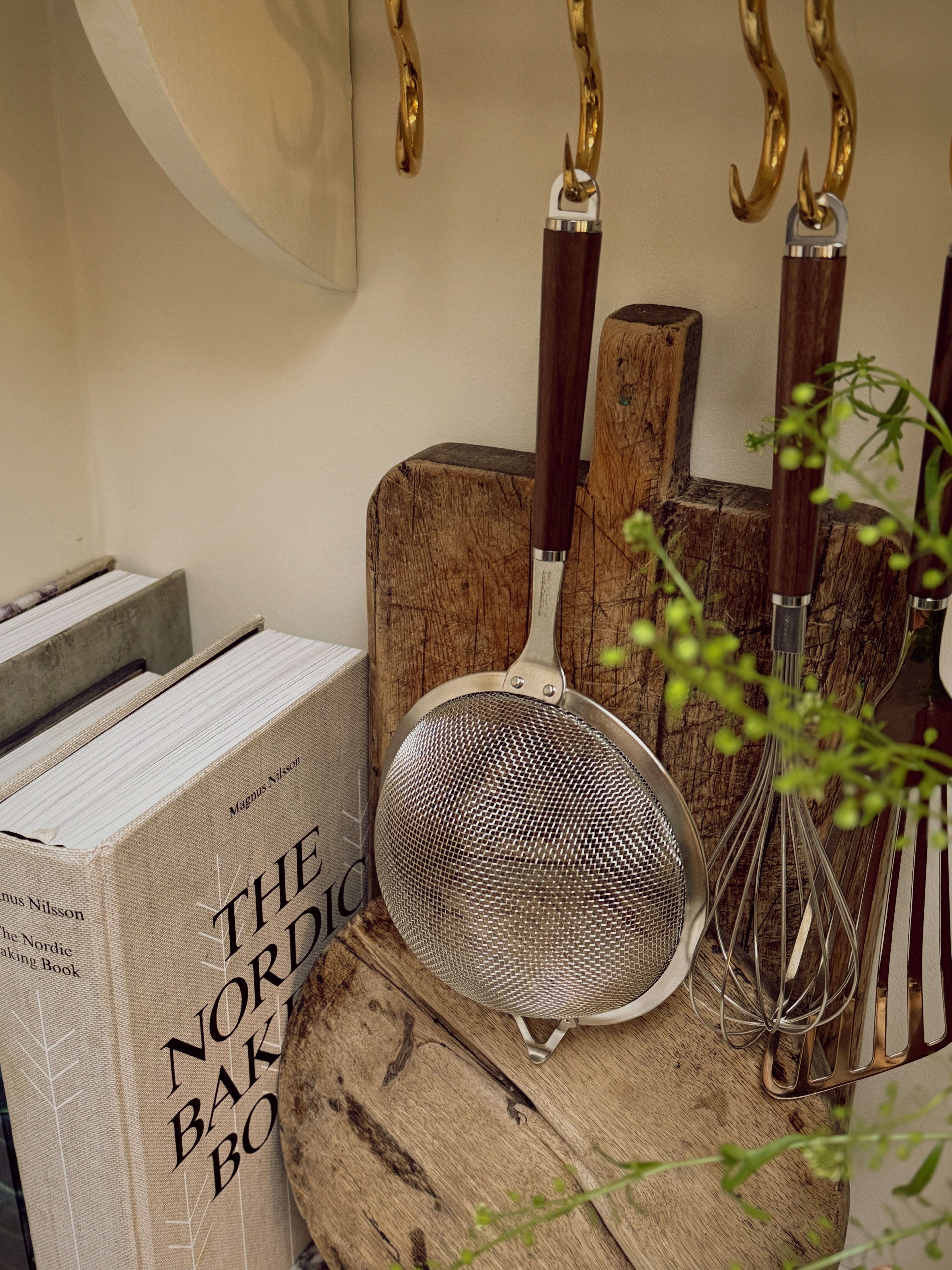 Walnut Strainer