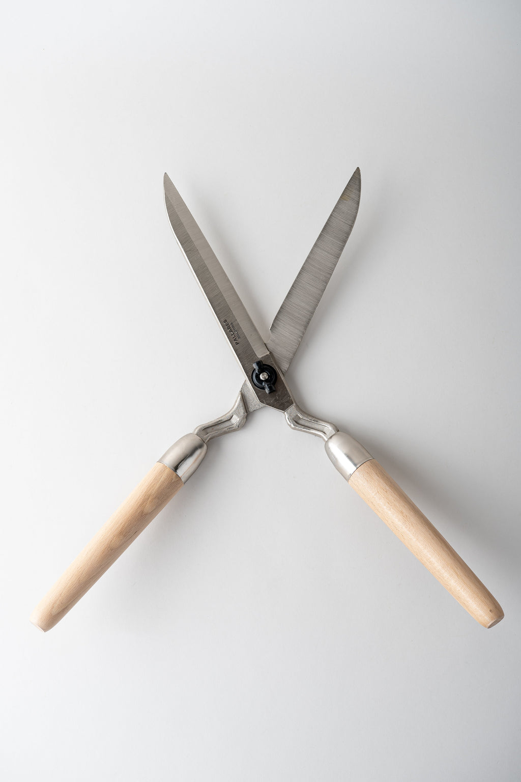 June Hedge Shears