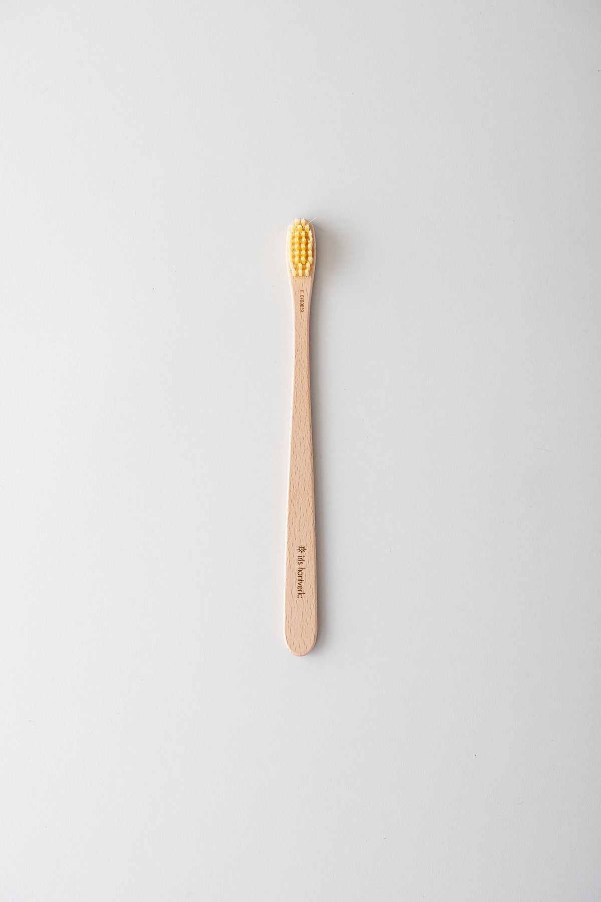 June Iris Hantverk Wooden Toothbrush