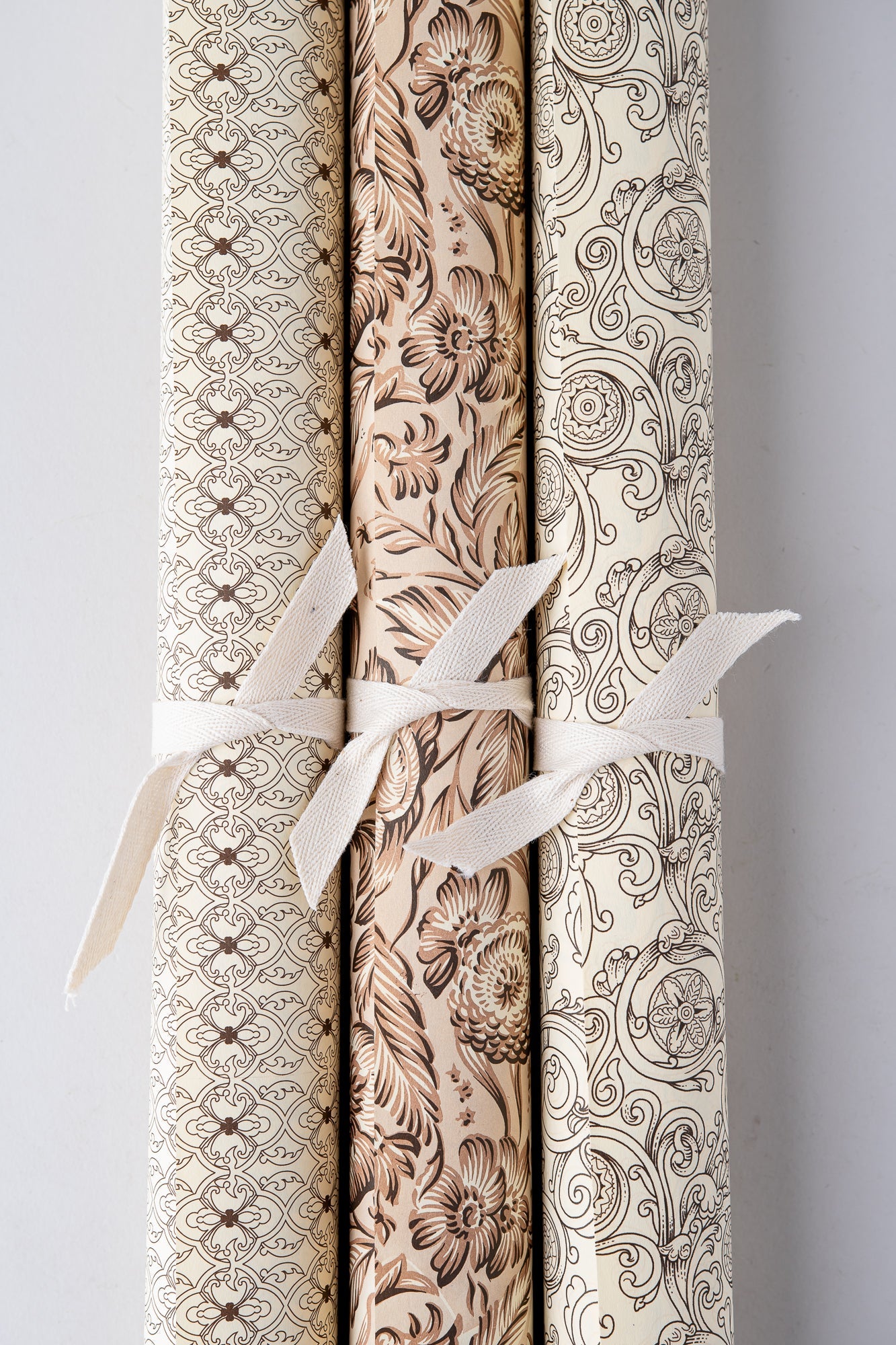 June Italian Wrapping Paper Sheet - set of 3 - Brown