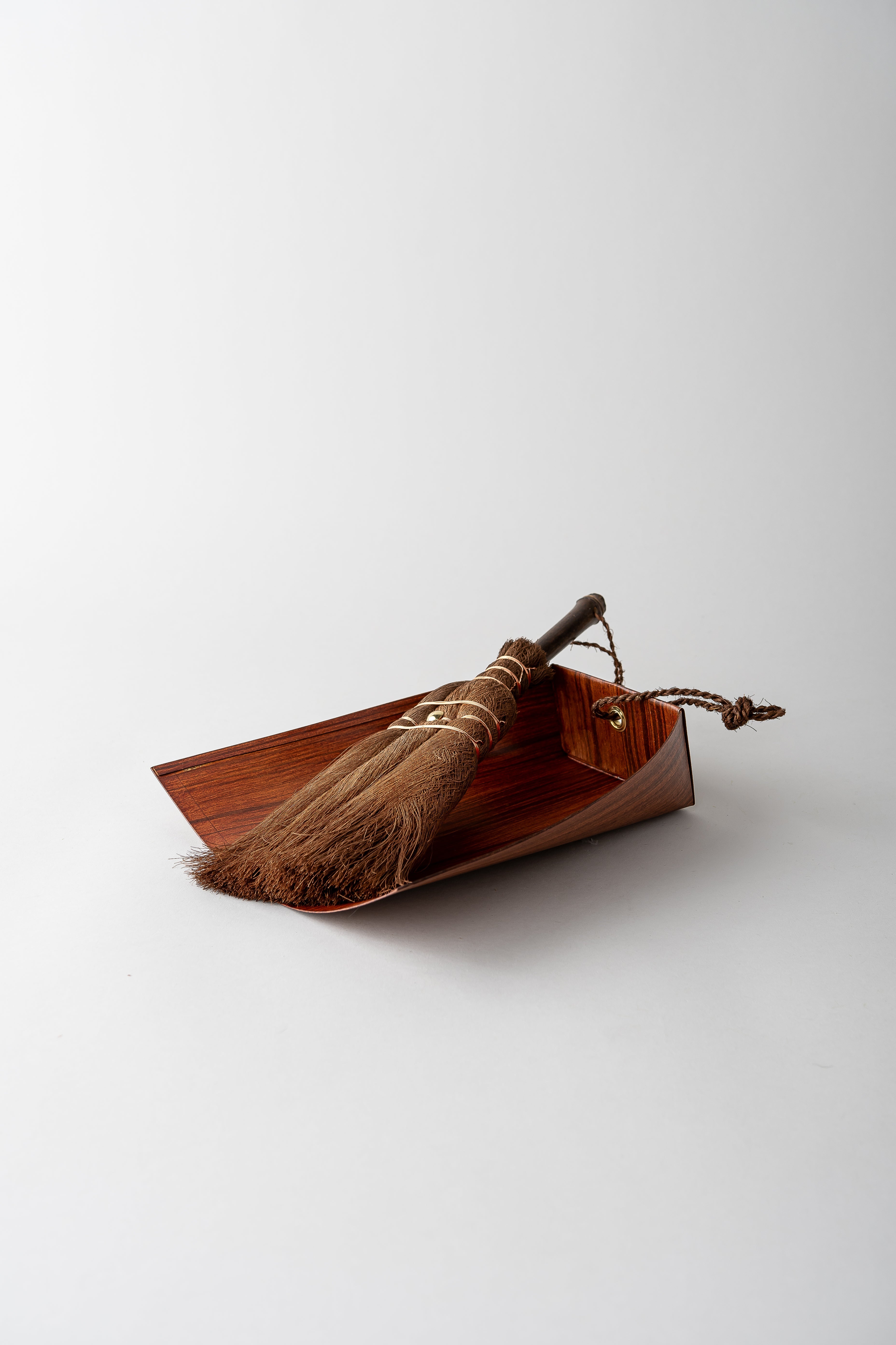 June Japanese Dust Pan and Broom Set