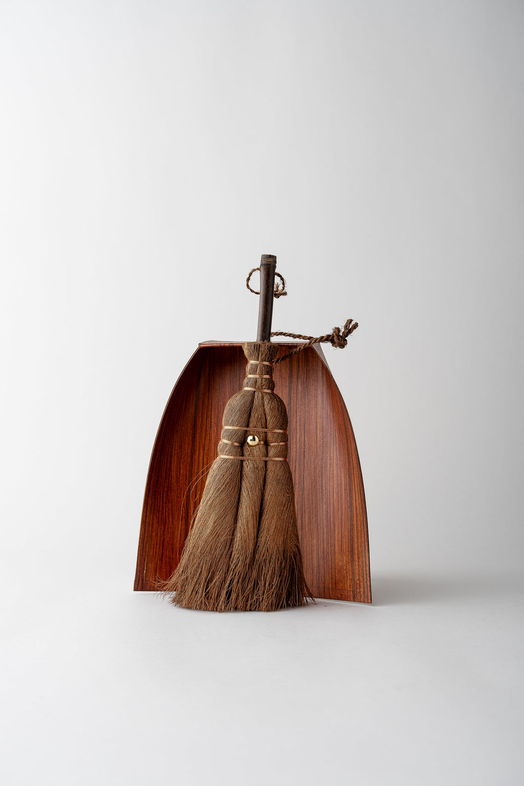 Japanese Dust Pan and Broom Set