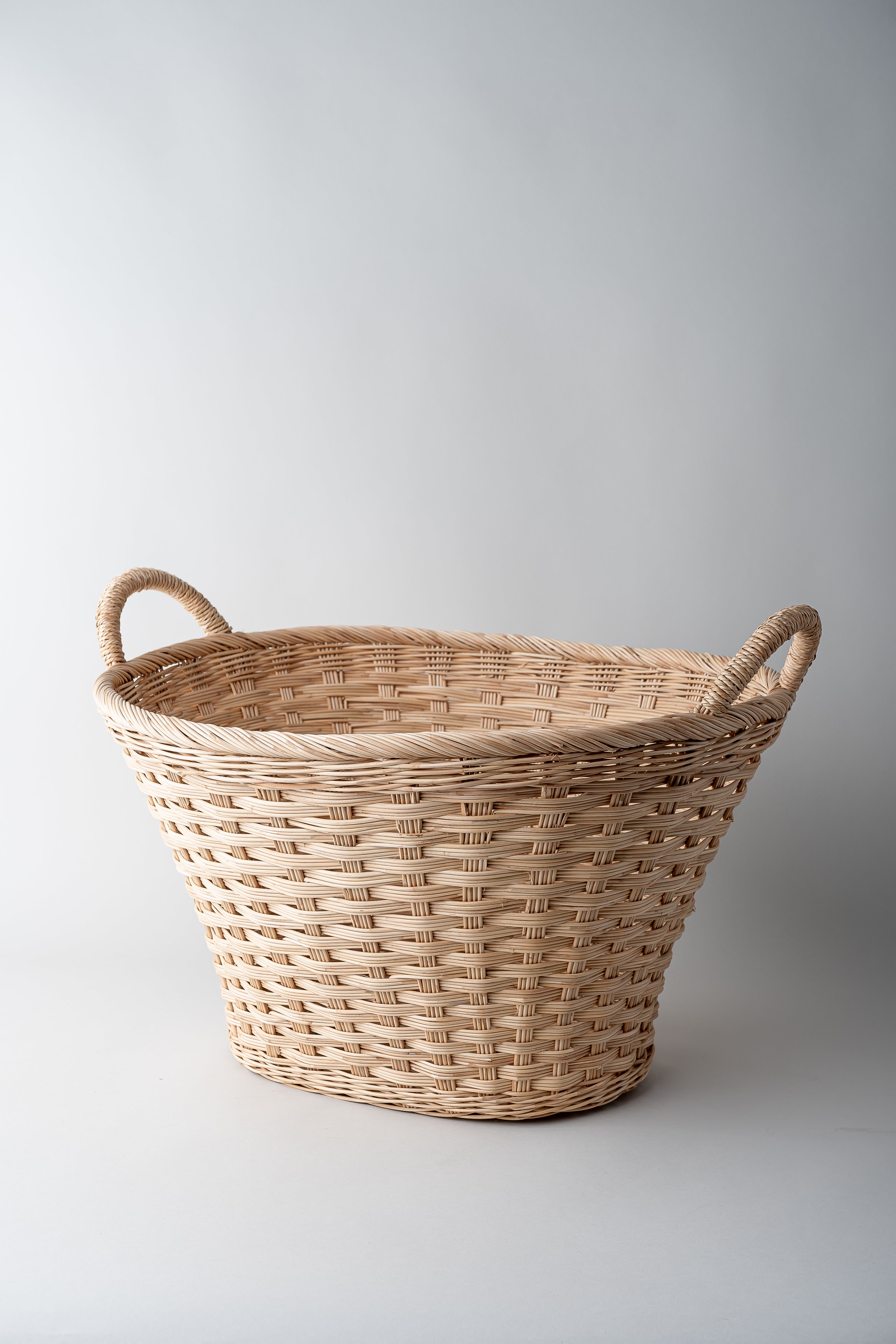 June large oval hamper basket