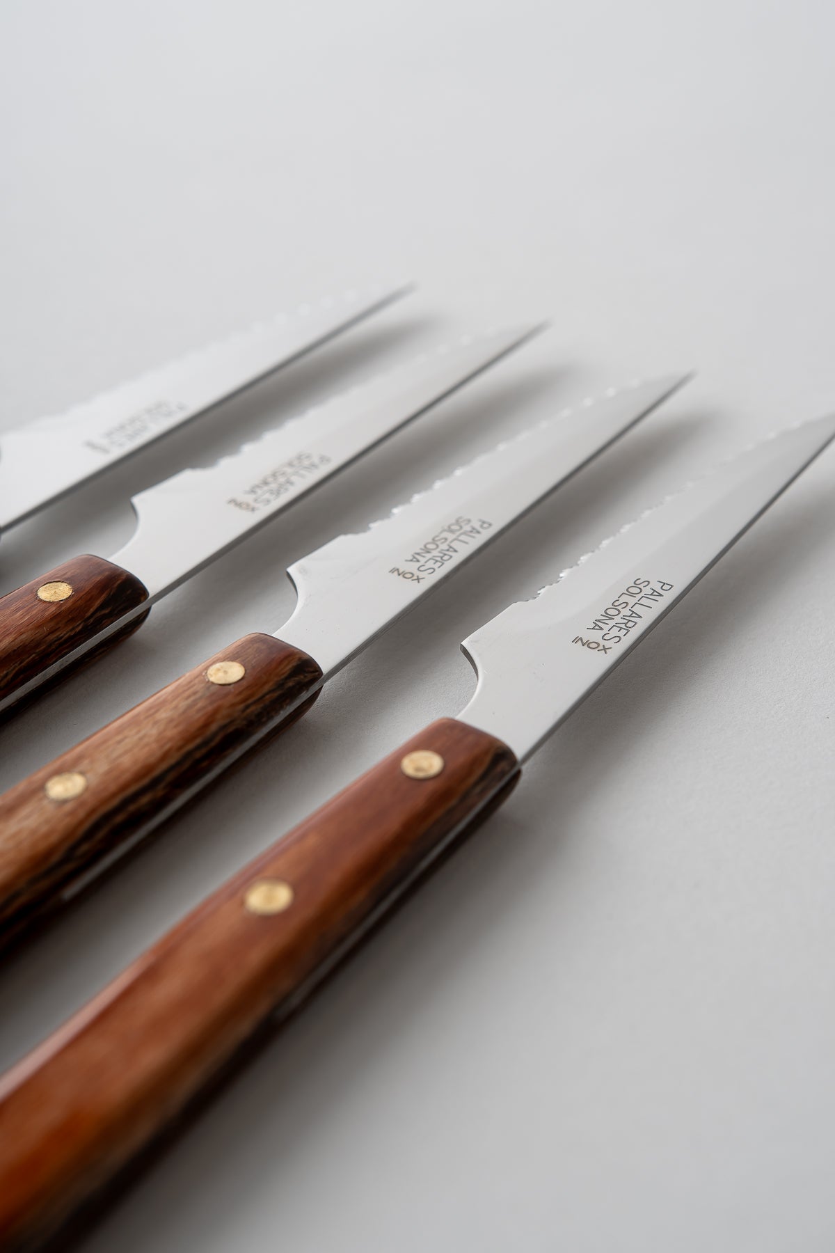 June Pallares Solsona Table Knives - Set of 4