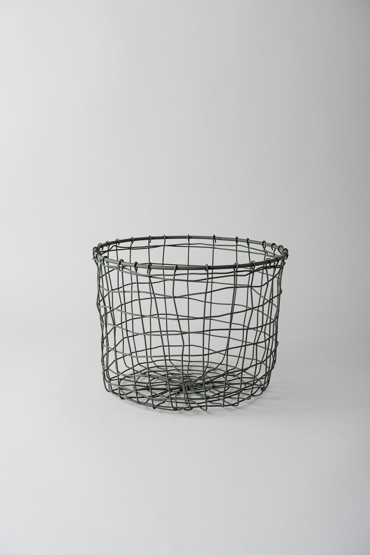 June Round Pot