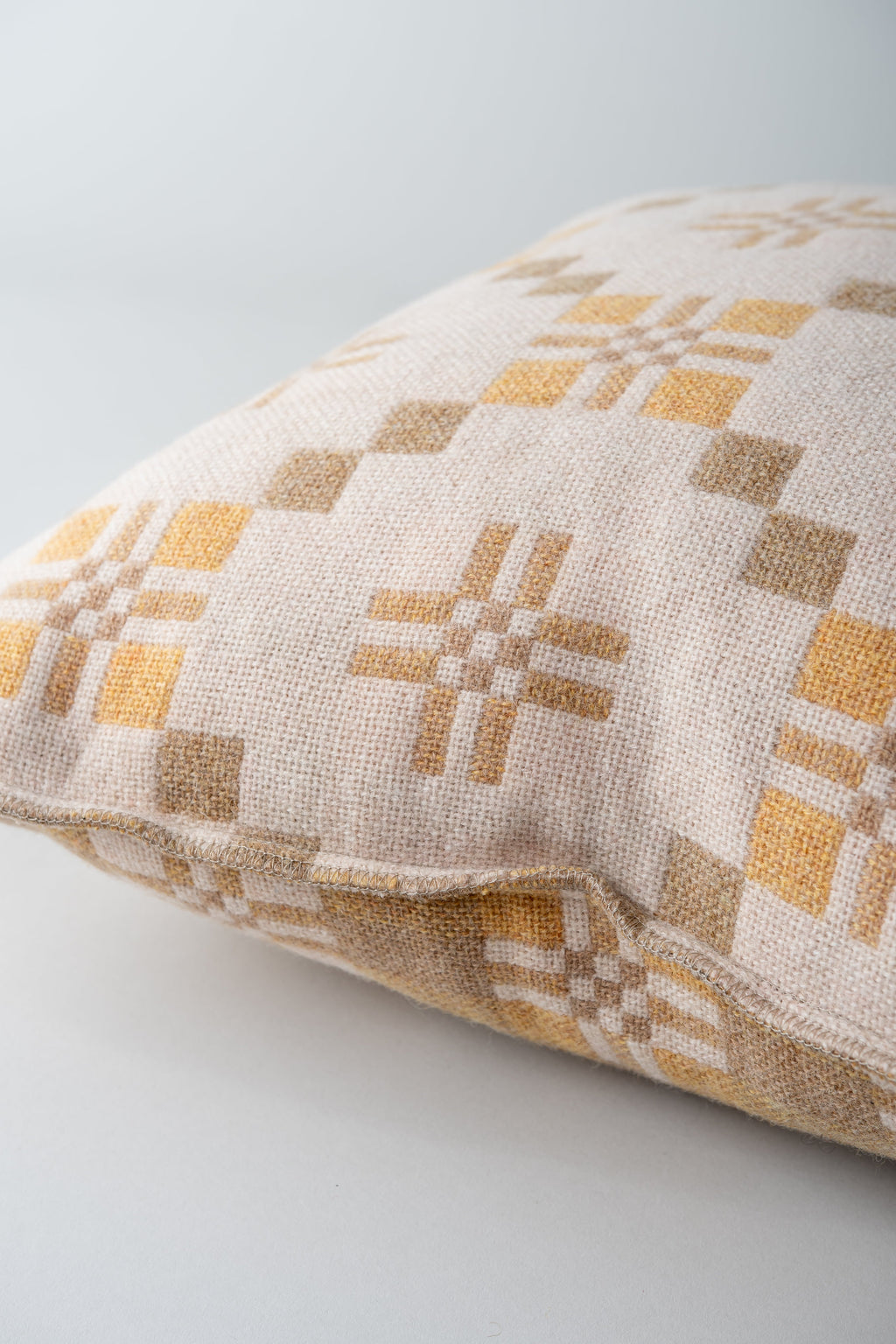 June Shaker Cushion Cover - Traeth