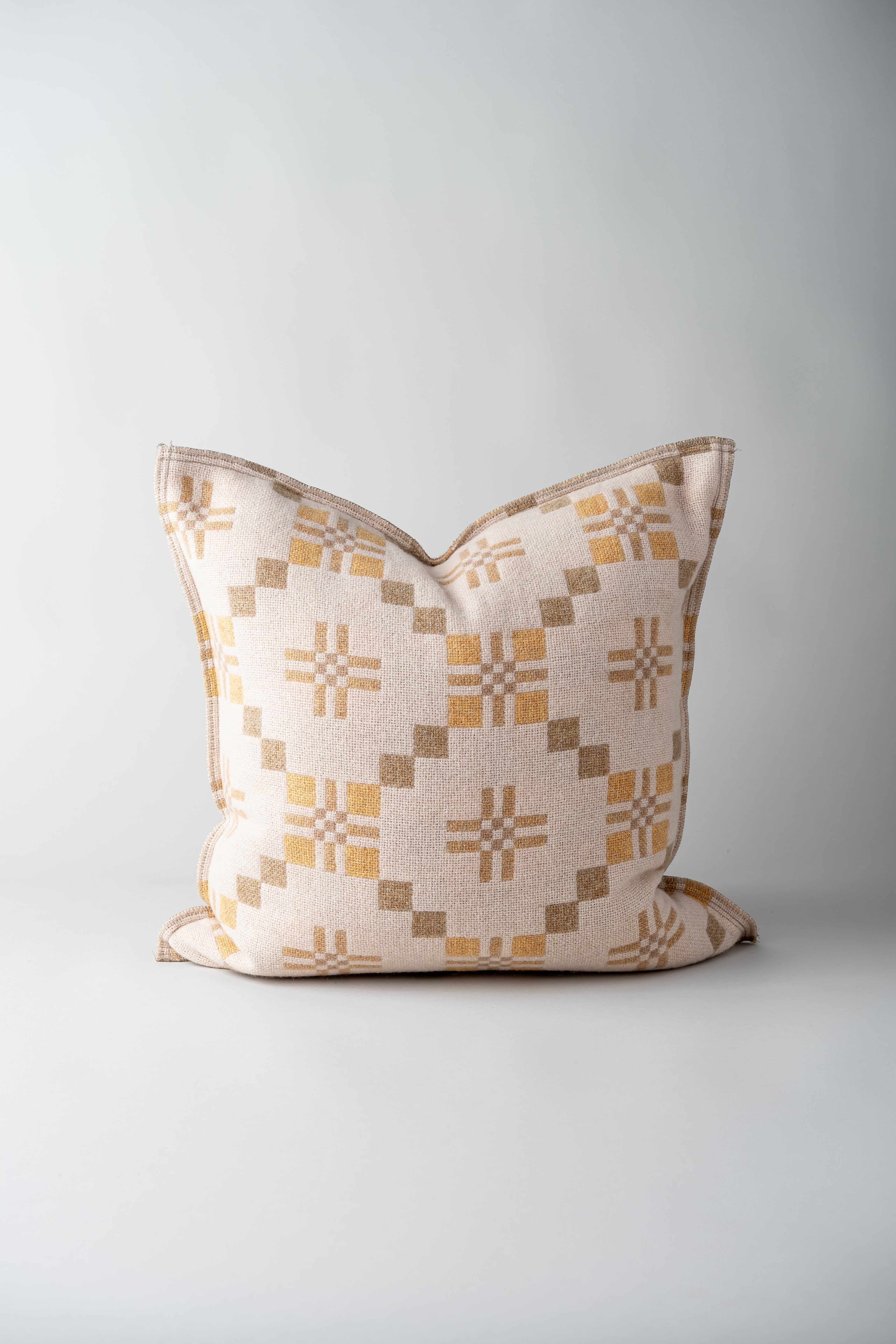 Shaker Cushion Cover - Traeth