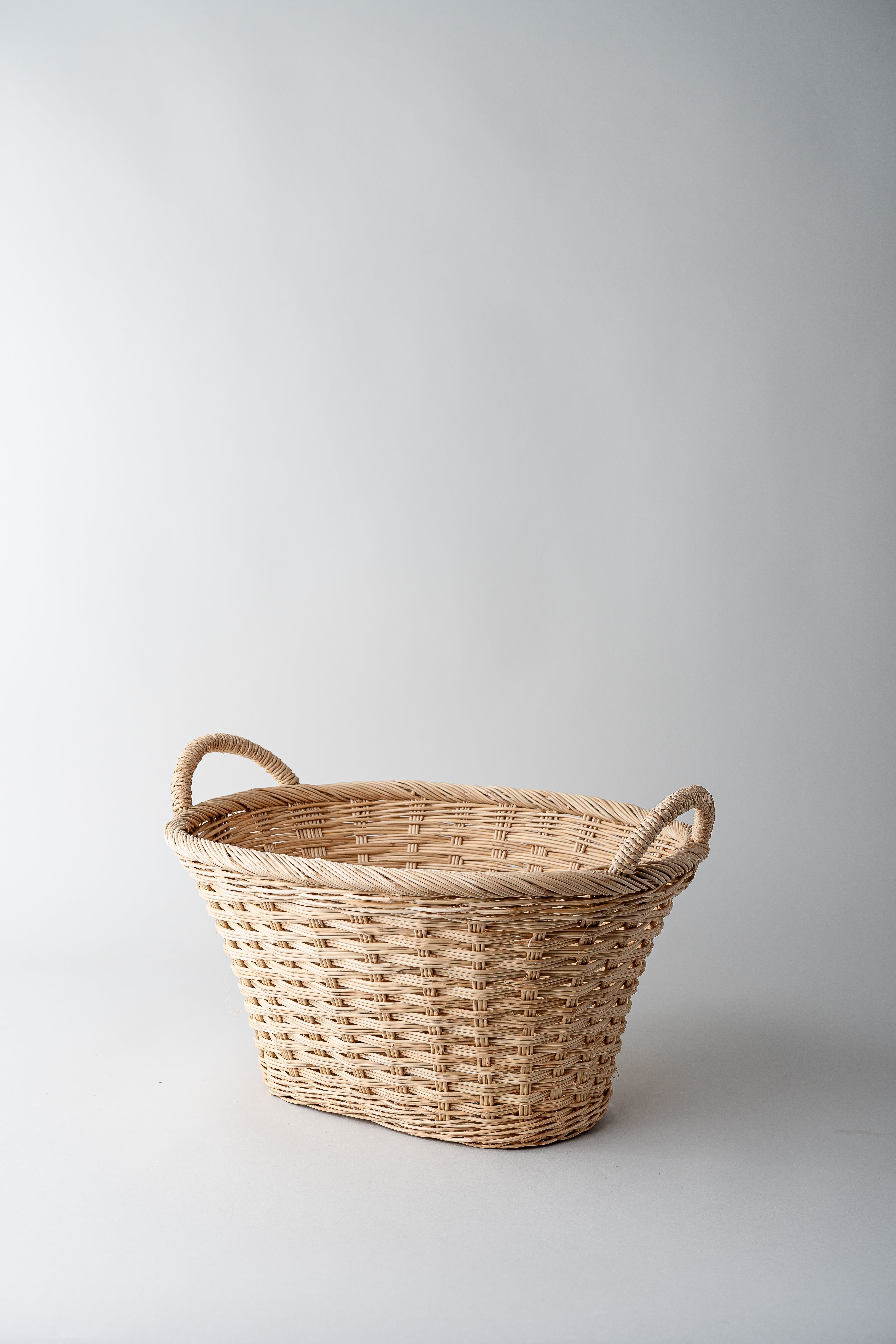 June Small Oval Hamper Basket