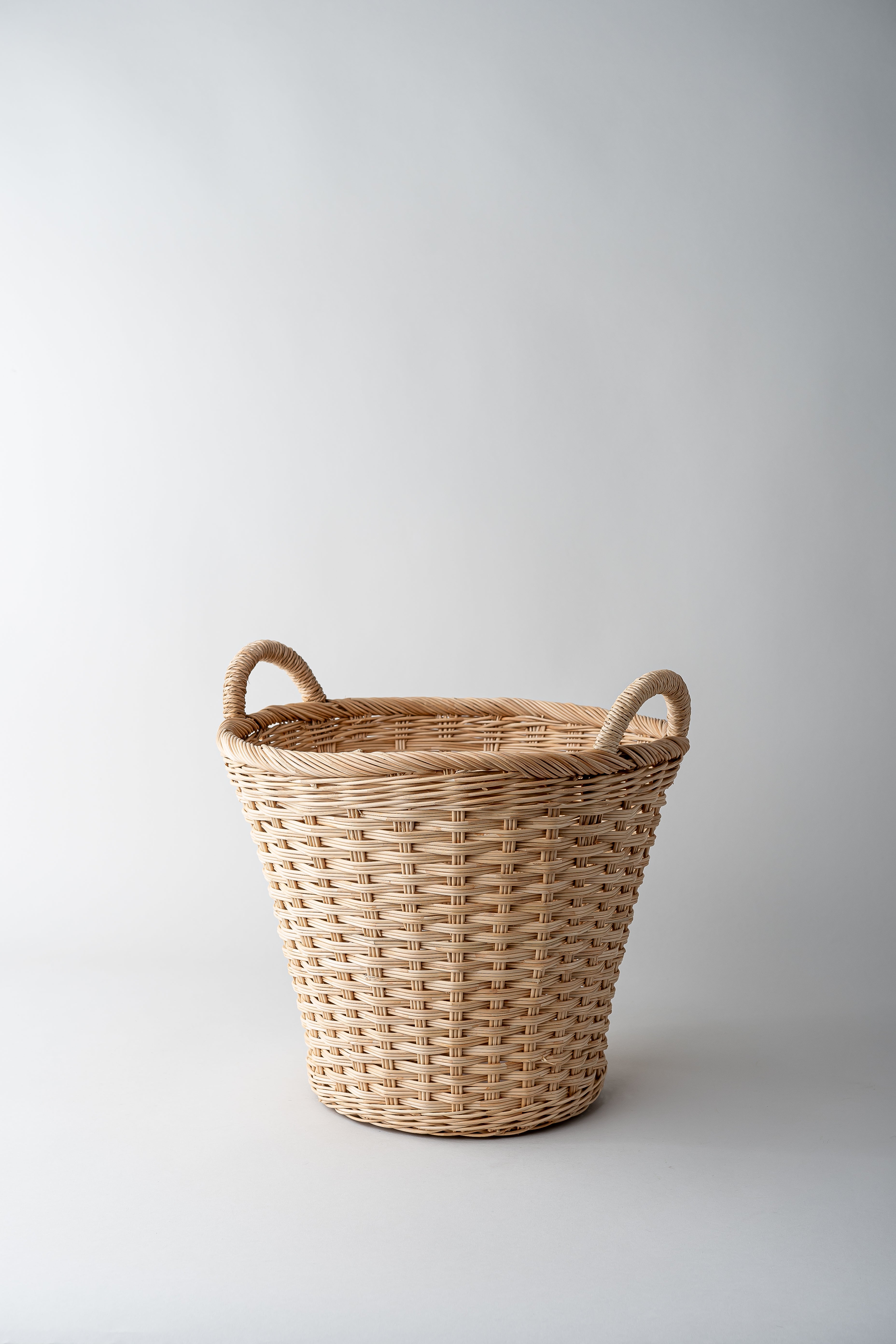 June Small Round Hamper Basket