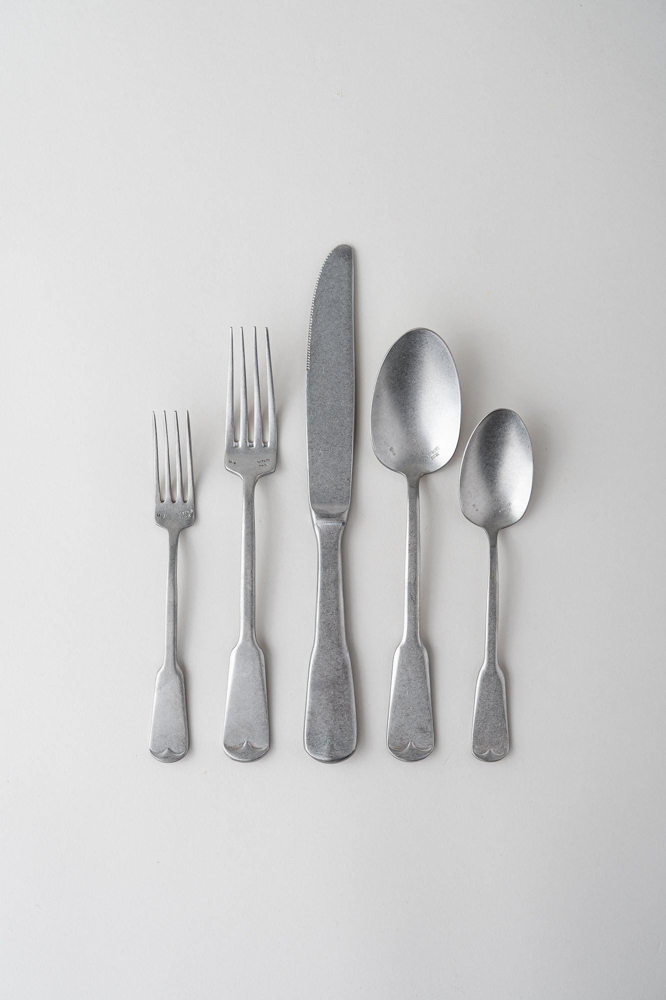 June Stonewashed Cutlery Set - Lutece - 5 Piece Set