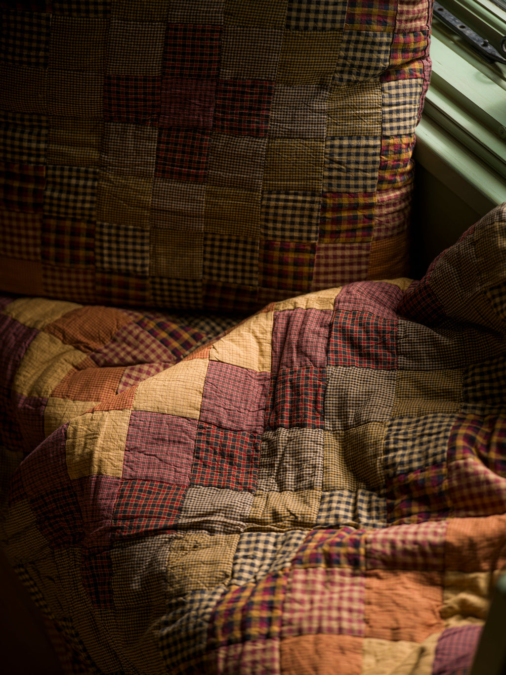 June Heritage Patchwork Cotton Quilt - Cherrywood