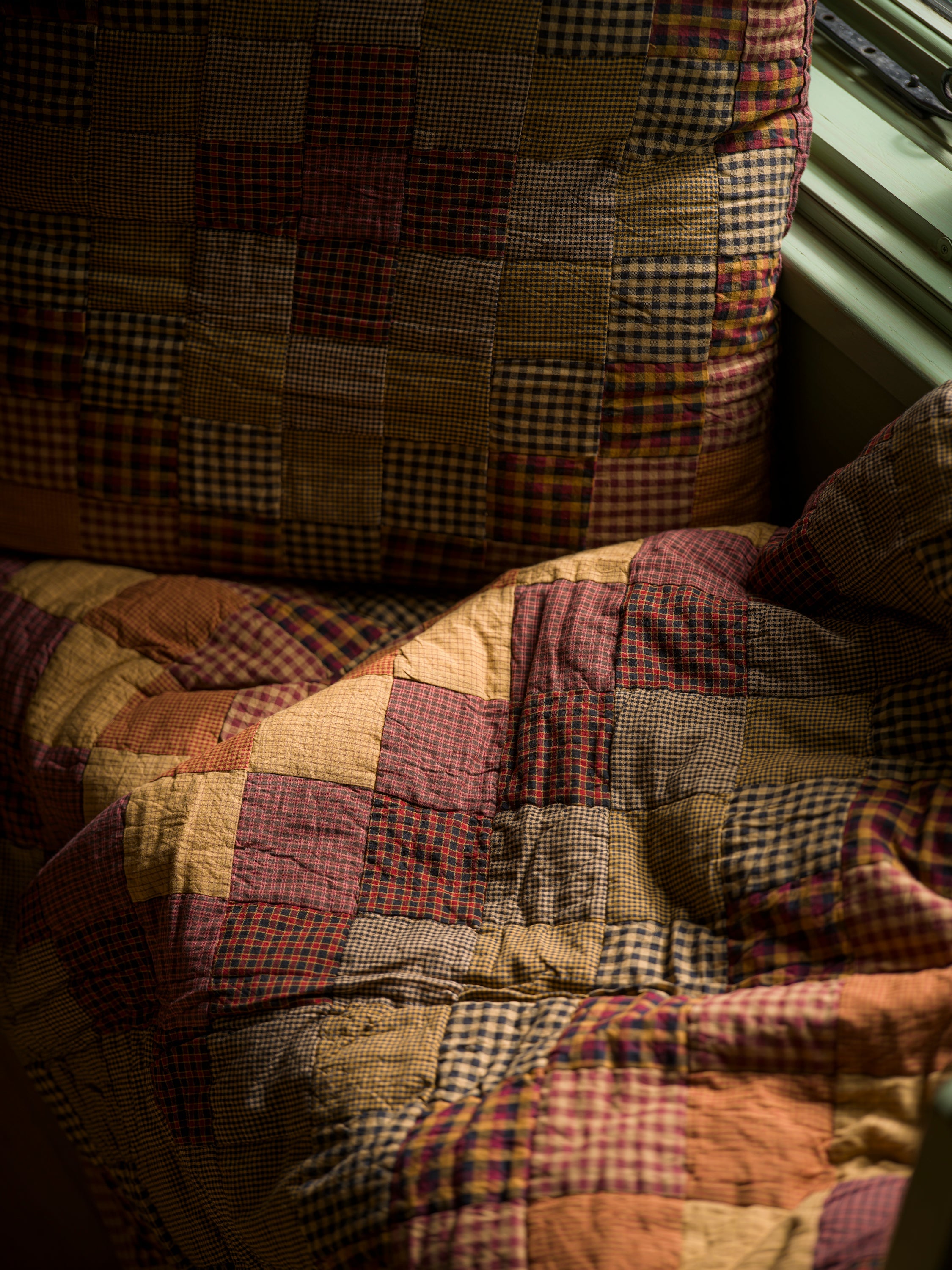 June Heritage Patchwork Cotton Quilt - Cherrywood