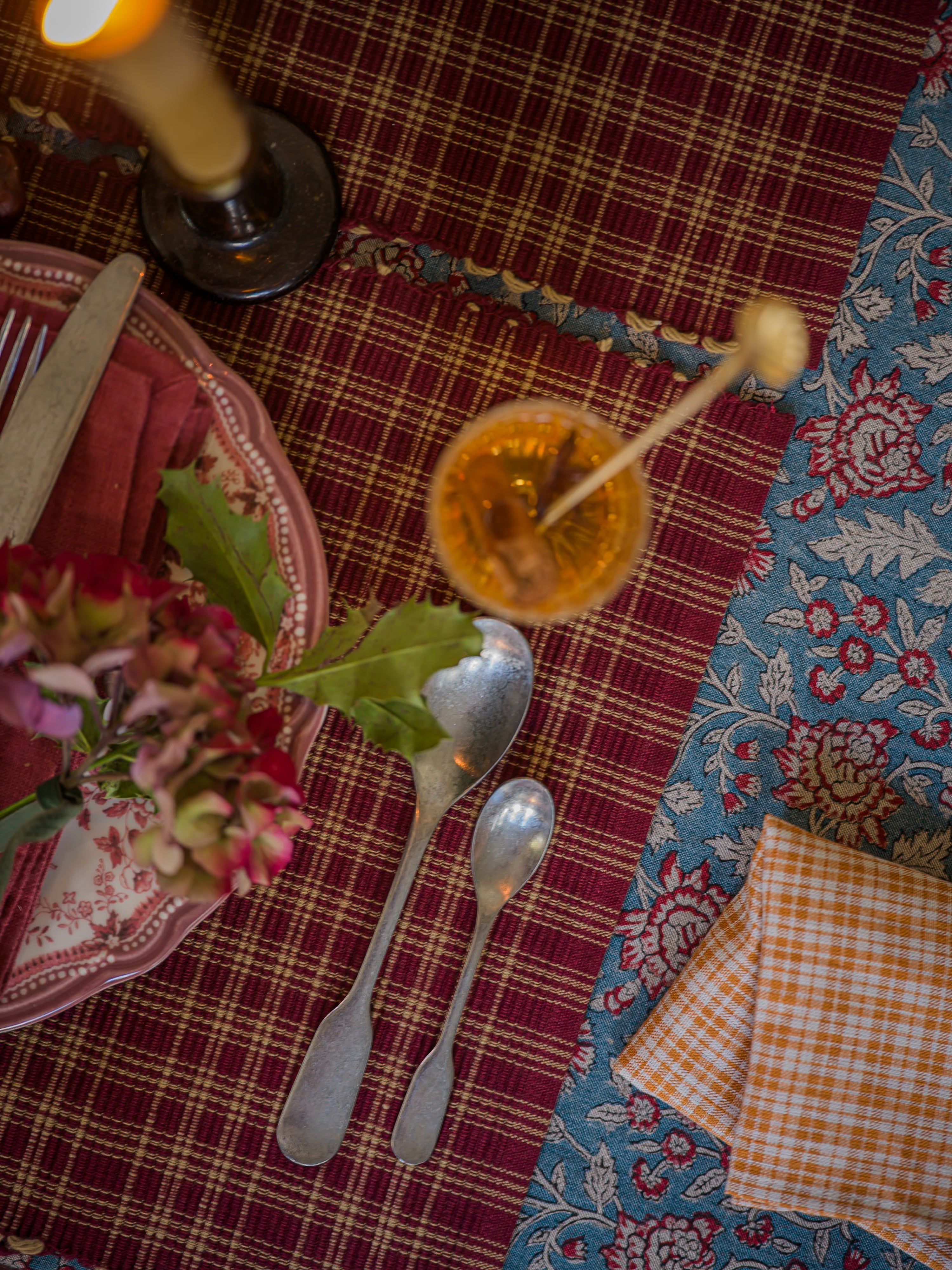 June Cotton Placemat and Napkin Set - Nutmeg