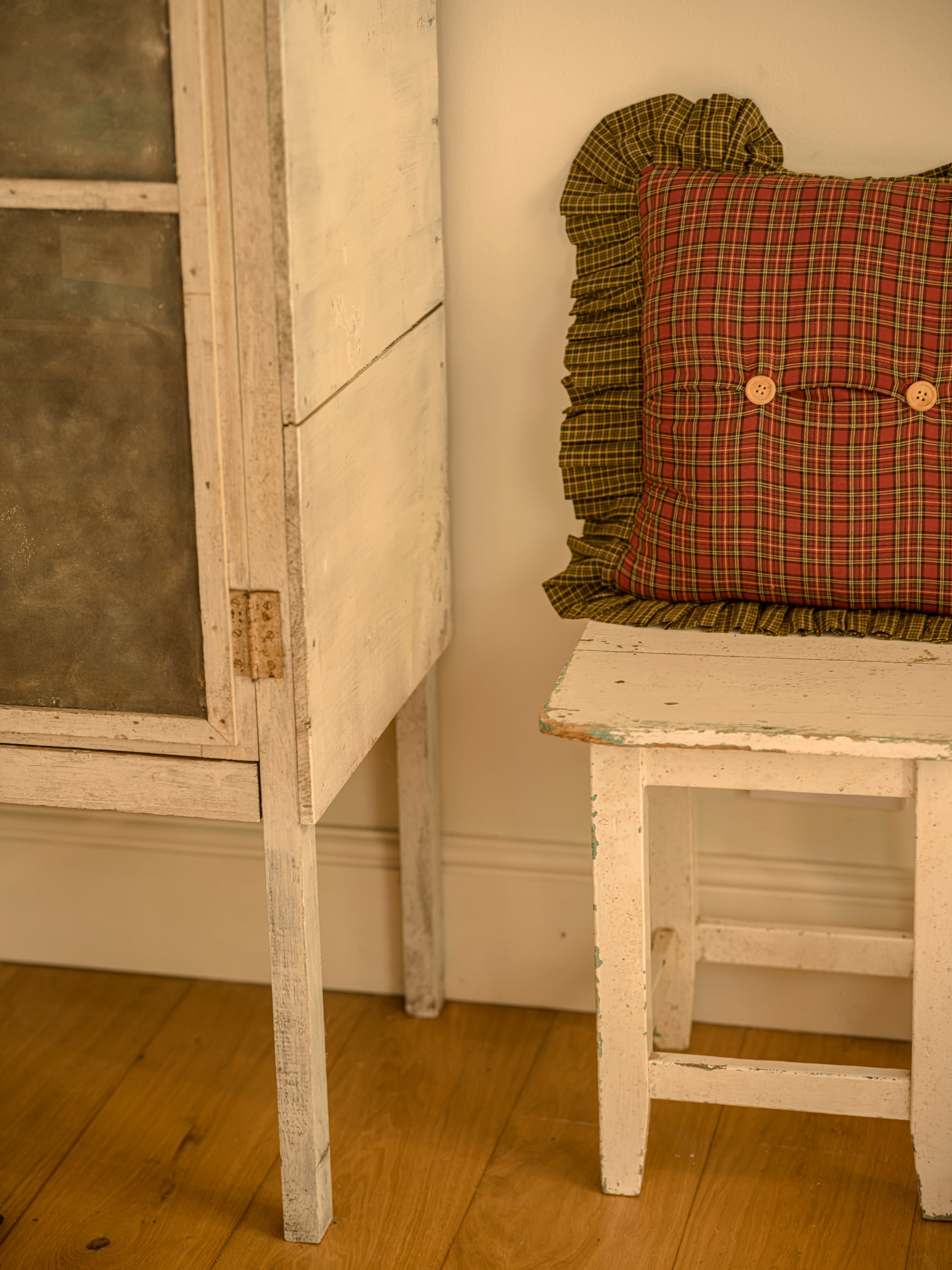 June Cotton Throw Cushion - Tartan Frill