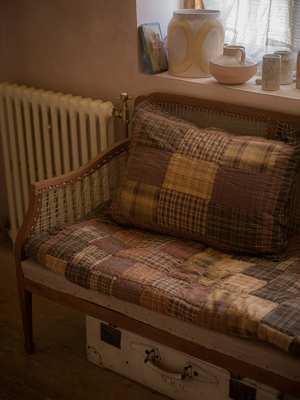 June Heritage Patchwork Cotton Queen Quilt - Rosewood