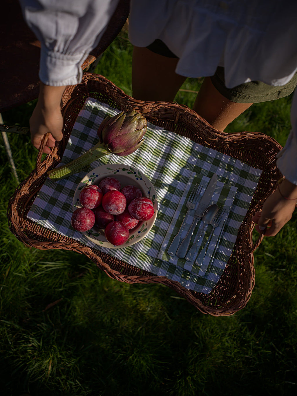 Vera Rattan Tray - Large