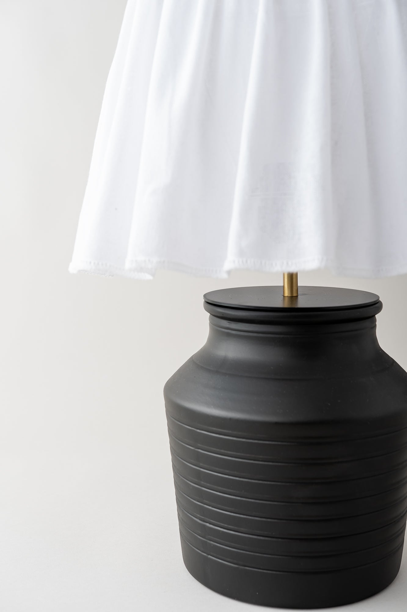 June Voltaire Grande Ruffled Table Lamp