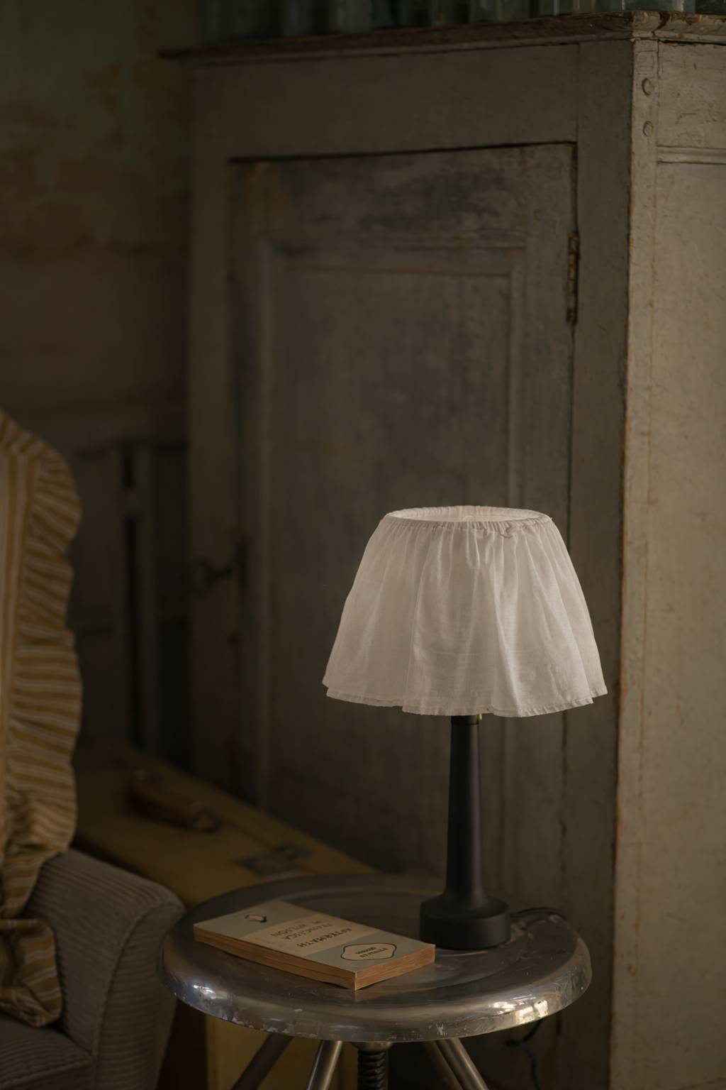Voltaire Petite Ruffled Table Lamp