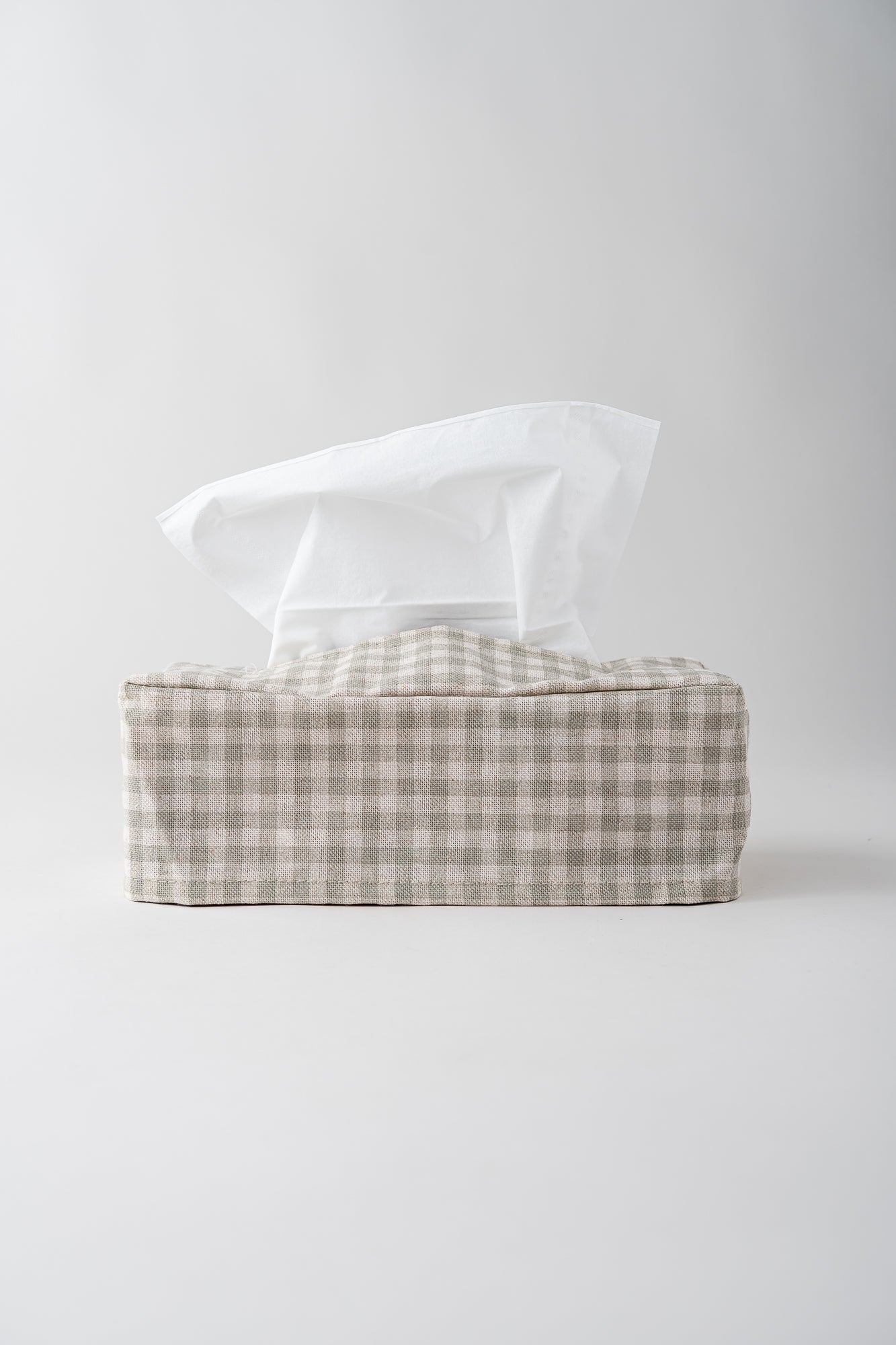 June Woven Tissue Box Cover - Oat Gingham