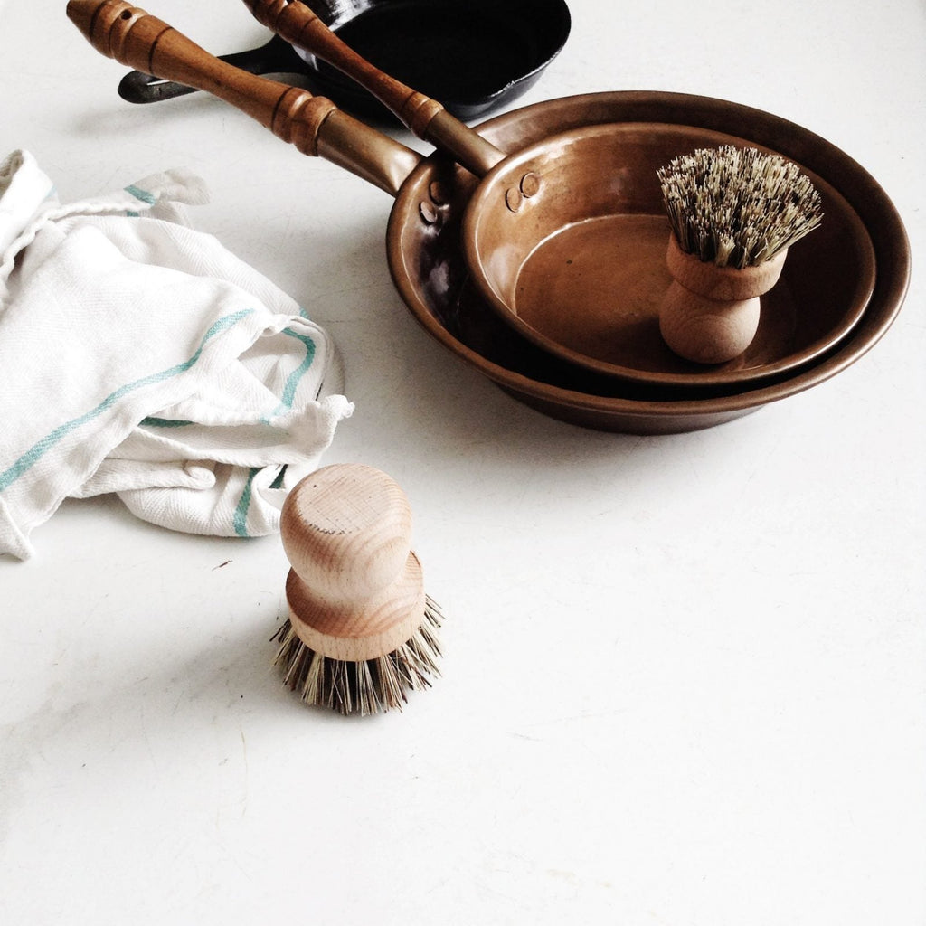 June Pot and Pan Brush